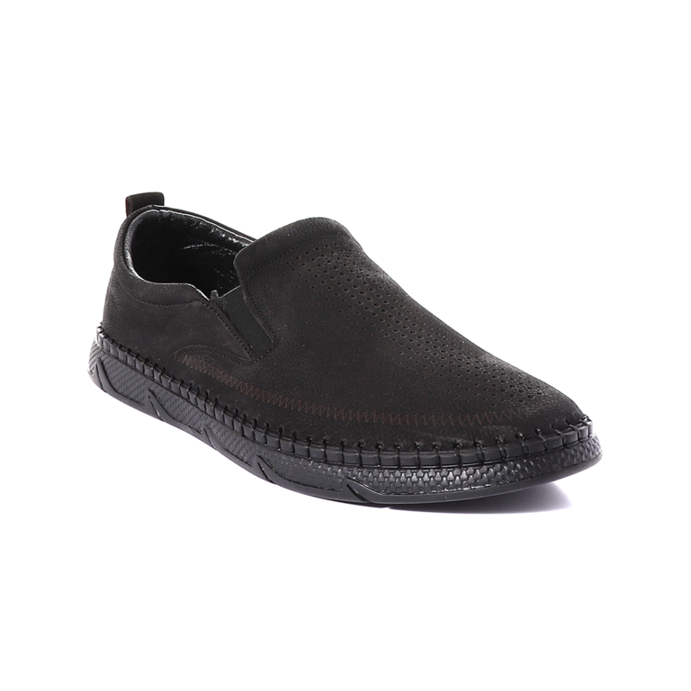 Benvenuti men slip-on shoes in black leather 2121BP34003N