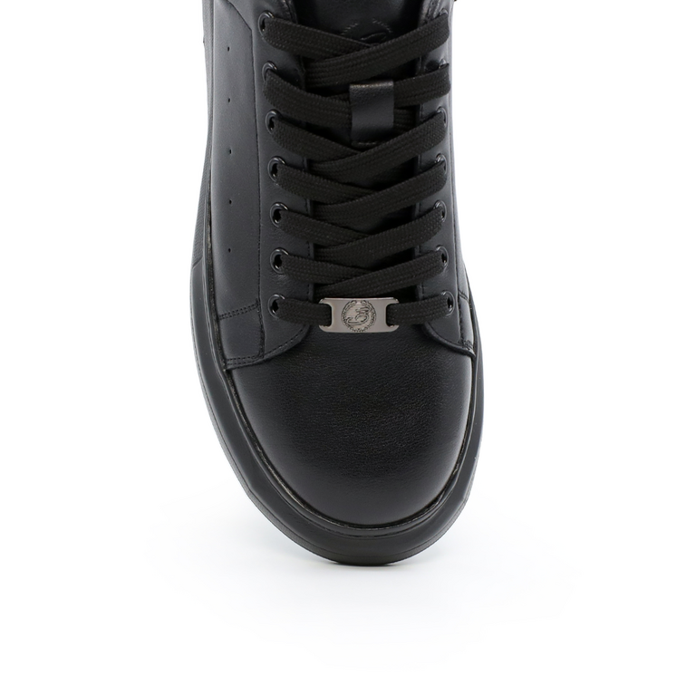 Men's black leather sneakers Benvenuti 3856BP319N