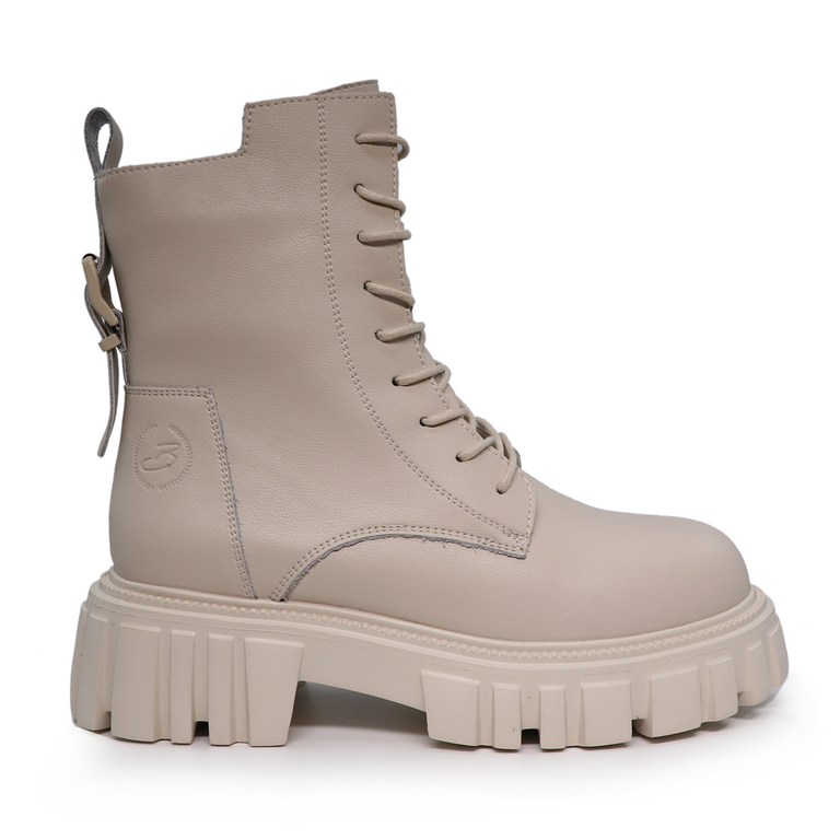Benvenuti women ankle boots in black patent leather 3744DG047LN