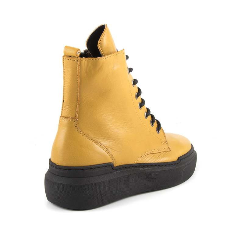 Benvenuti women's ankle boots in yellow leather 510DG5384855G