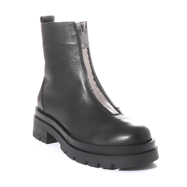 Benvenuti women ankle boots in black leather 902DG444N