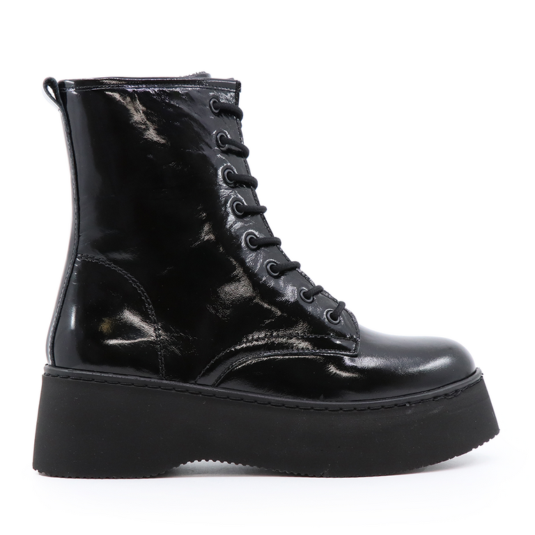 Benvenuti women ankle boots in black patent leather 2754DG8000LN
