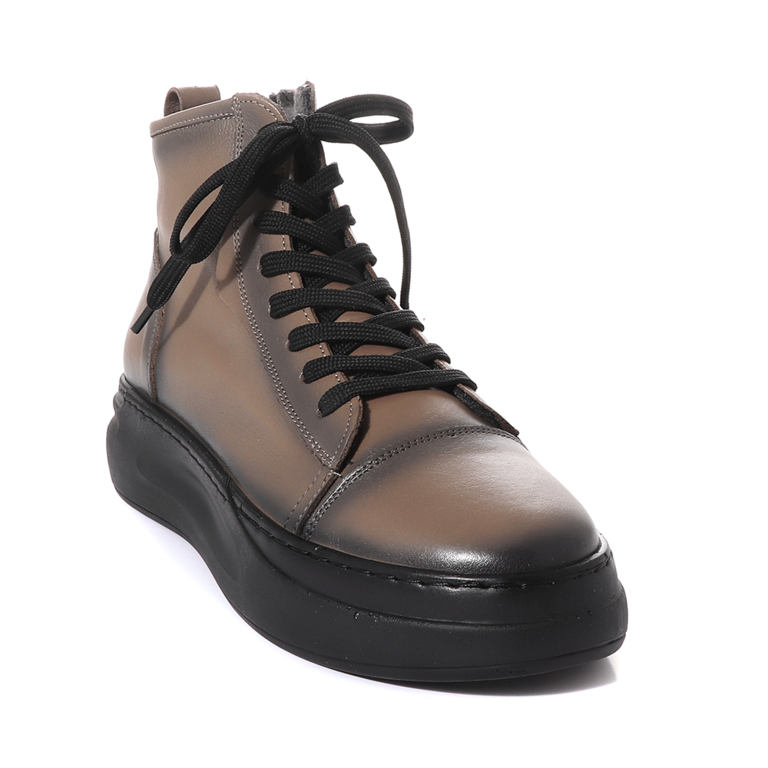 Benvenuti women boots in taupe leather 2532DG1080TA