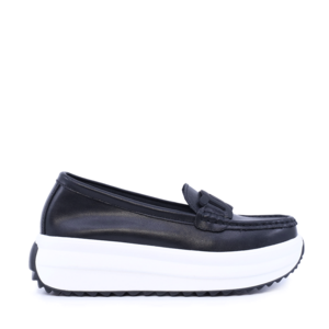 Mocasini femei Benvenuti negri din piele cu accesoriu deco 1941DM026N