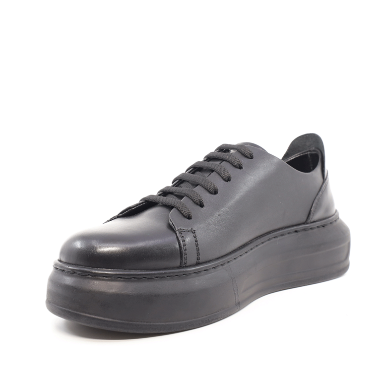 Women's Benvenuti black leather shoes, model 2756DP1267N