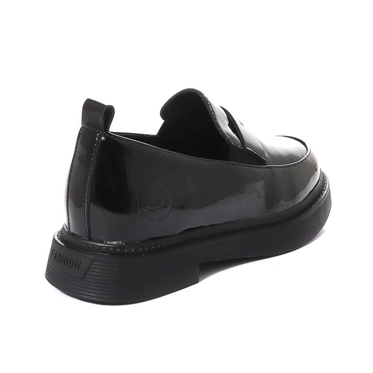 Benvenuti women loafer shoes in black patent leather 3742DP203LN
