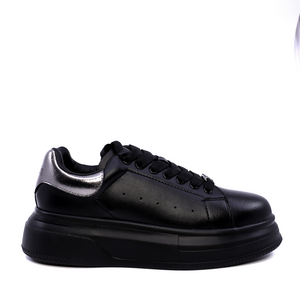 Benvenuti women's lightweight black leather sneakers 3749DP170N