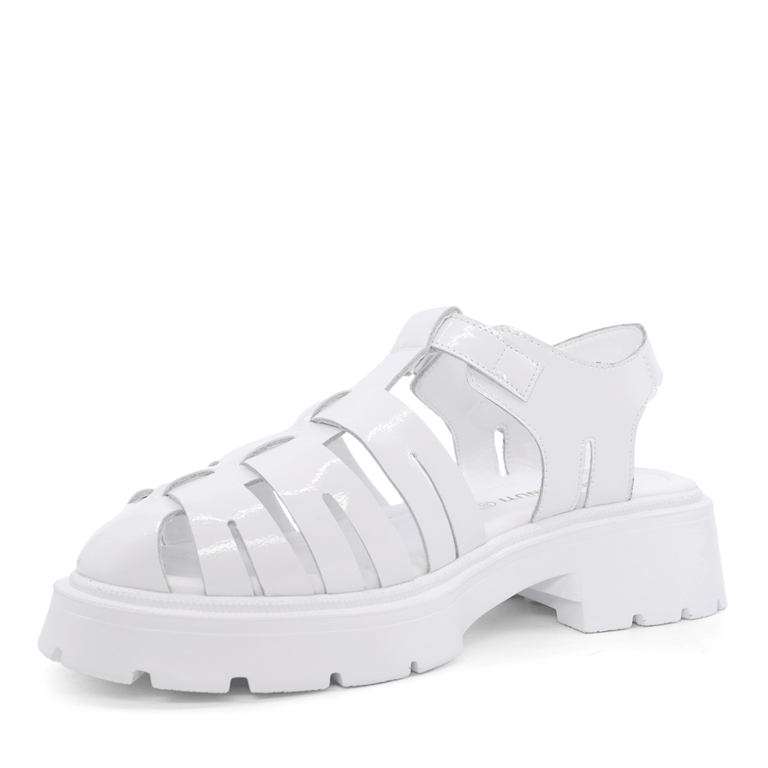 Benvenuti Women's White Patent Leather Closed Toe Sandals 1277DS6456LA