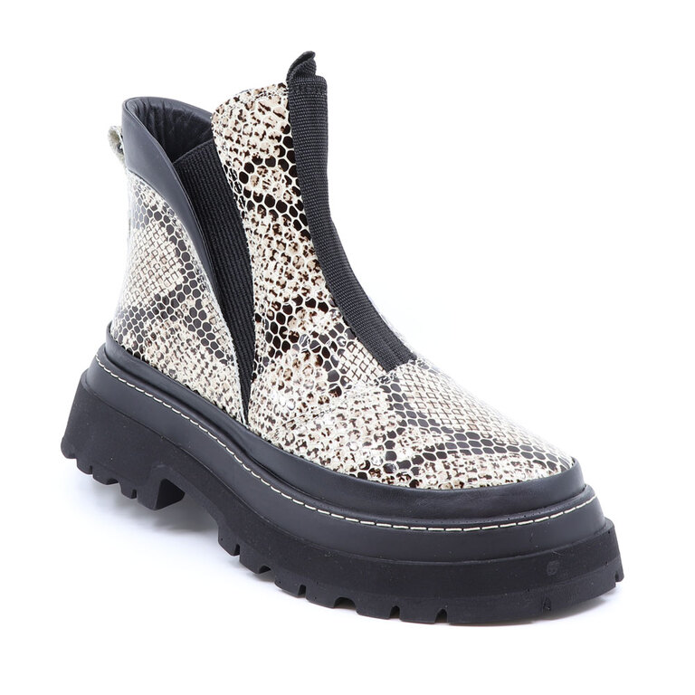 Enzo Bertini women boots in black patent leather 2592DG5398LN