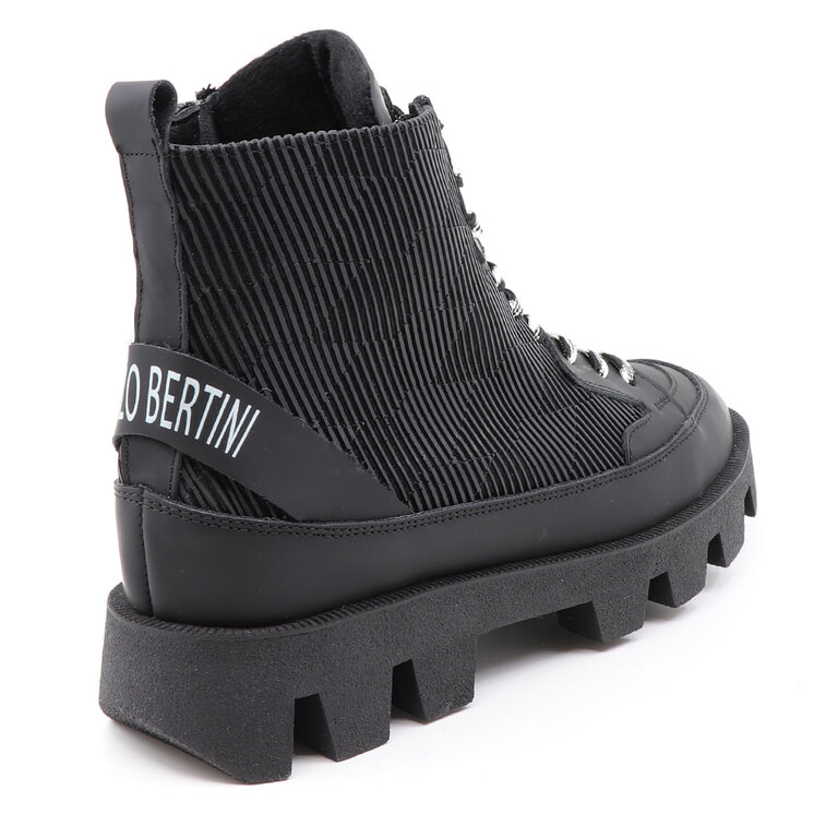 Enzo Bertini women ankle boots in black leather 3832DG7006N
