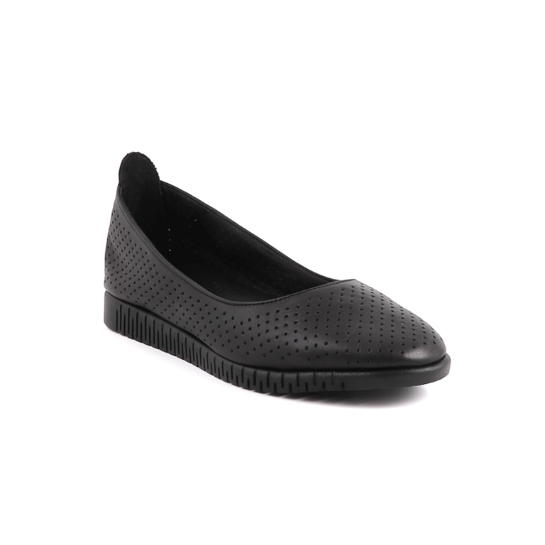 Enzo Bertini women's ballerinas in black leather with perforated model 3781DPF0830N