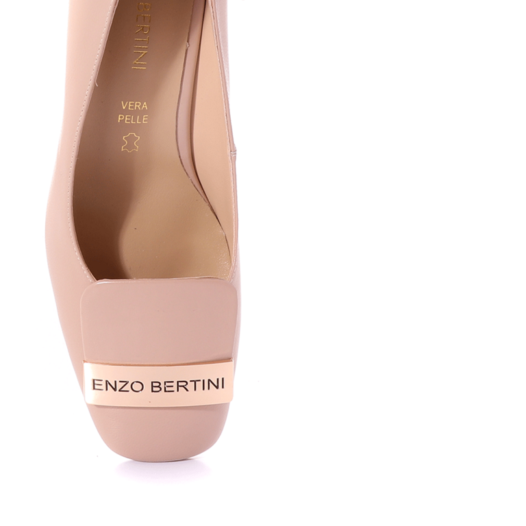 Enzo bertini women's pumps in nude leather and golden deco 1121DP2860NU