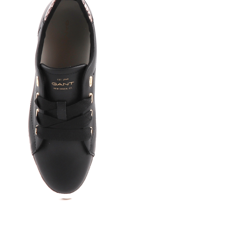 Gant women sneakers in black leather 1741DP531534N