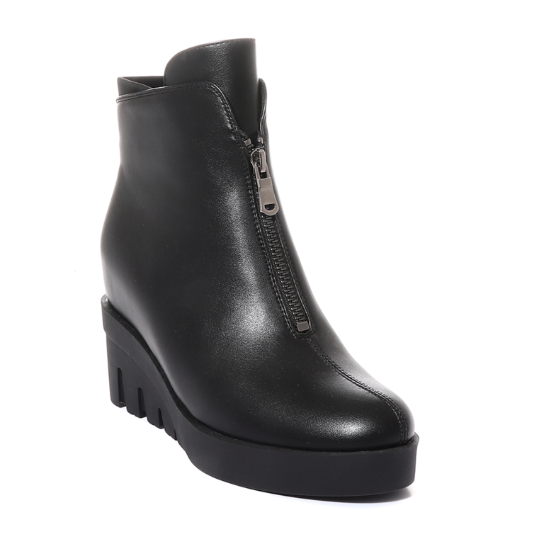Solo Donna women ankle boots in black faux leather 1162DG3261N