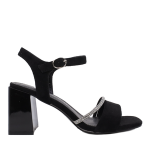 Sandales femme Solo Donna noires à talon moyen 1167DS1100VN