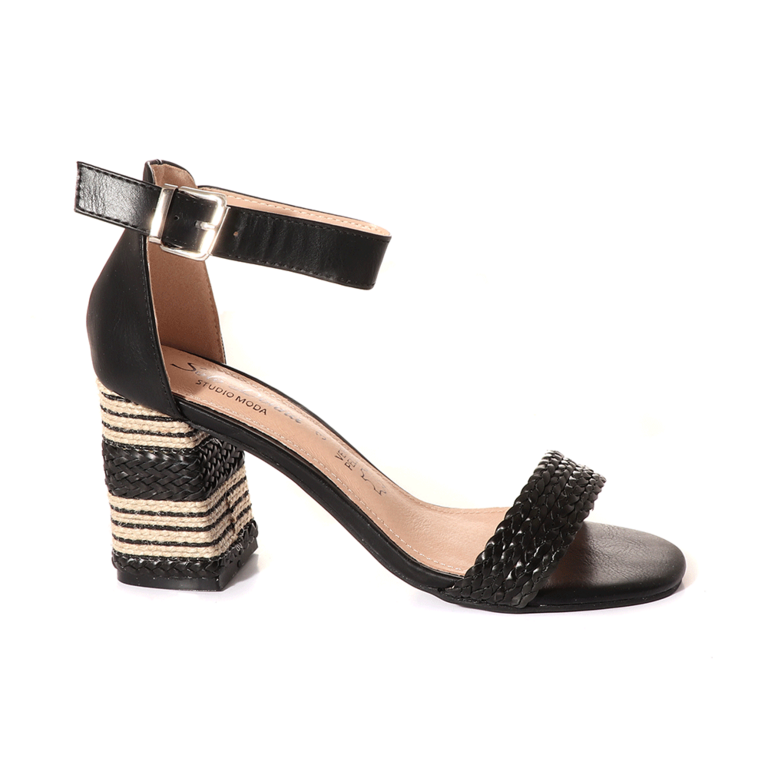 Solo Donna Women's black medium heel sandals 2541DS66812N
