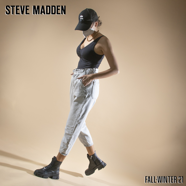 Steve Madden women lace up boots in black leather 1462dgtankern