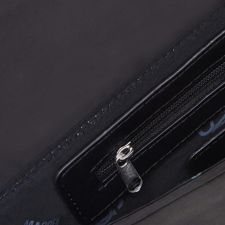 Steve Madden Luxxe clutch bag in black satin 1464PLS30842N