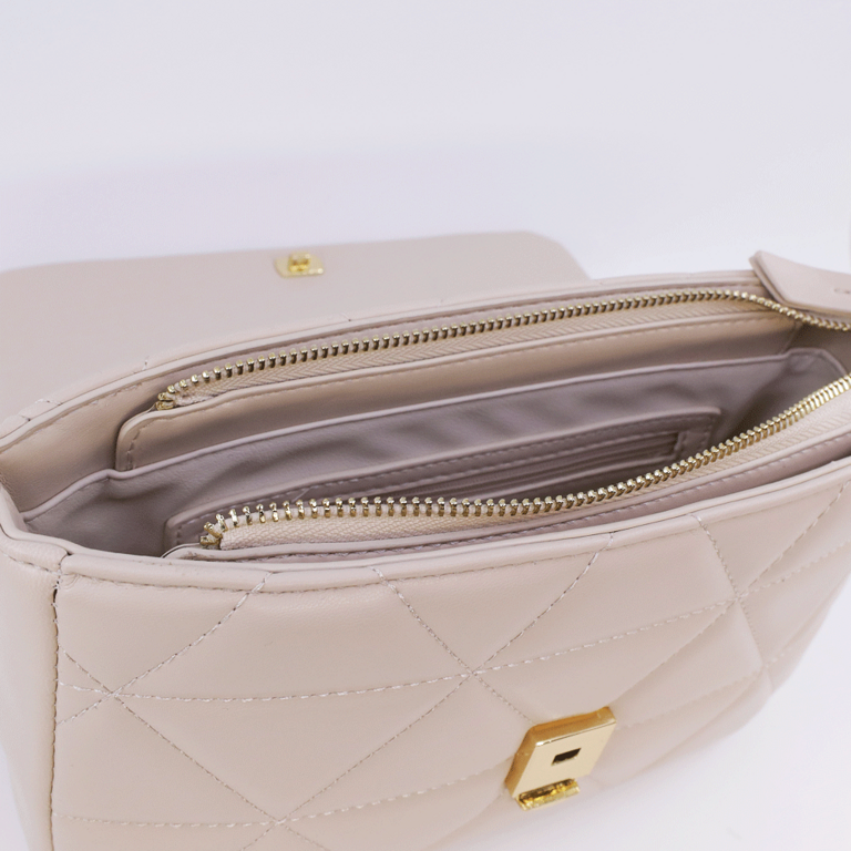 Valentino satchel purse in ivory quilted synthetic 1957POSS7LO05IV