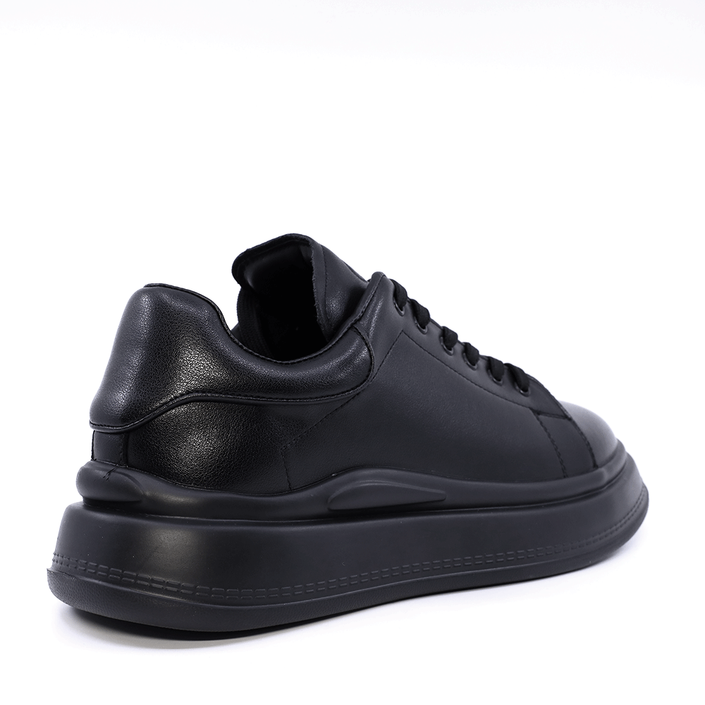 Sneakers ușori bărbați Benvenuti negri din piele 3859BP582N