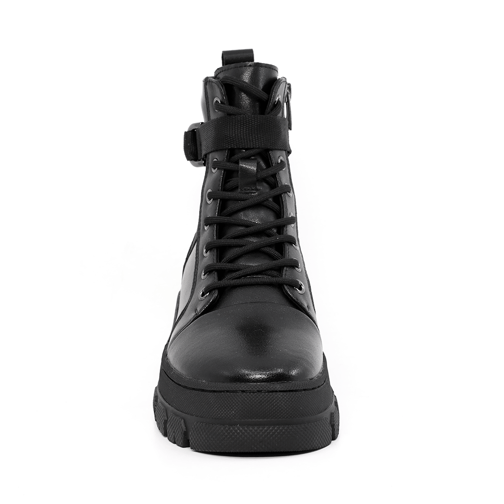 Ghete femei Benvenuti negre din piele cu accesorii metalice deco 3740DG013N