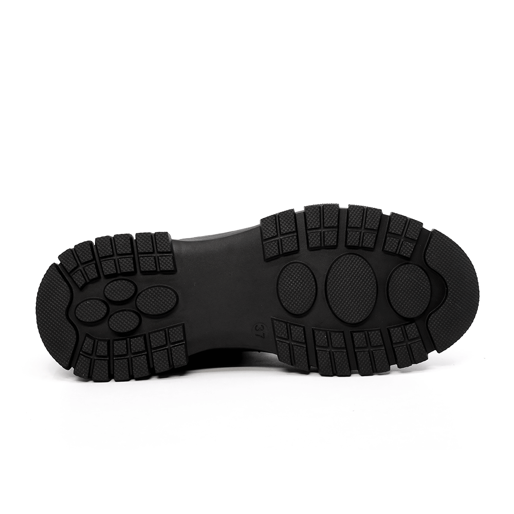 Ghete femei Benvenuti negre din piele întoarsă cu accesorii metalice deco 3740DG013VN