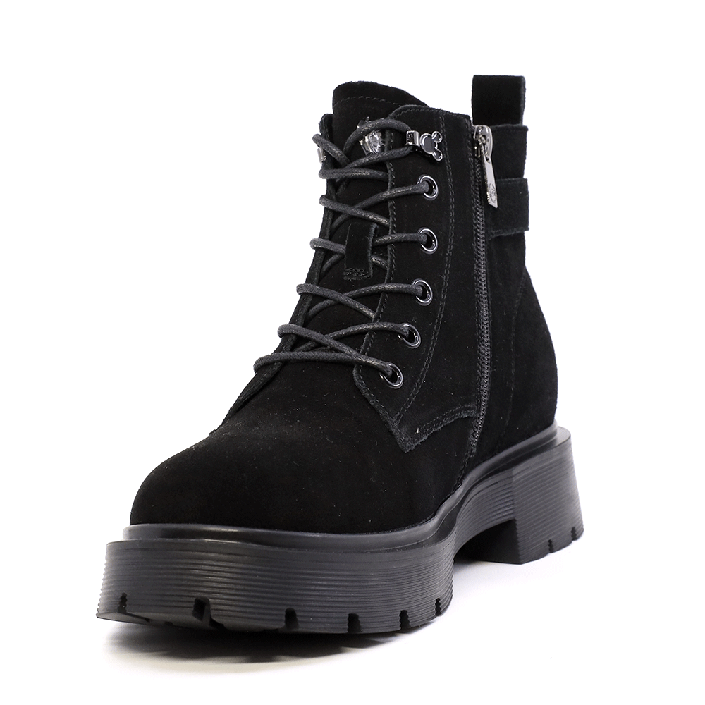 Ghete femei Benvenuti  negre din piele întoarsă cu accesorii metalice deco 3742dg041vn