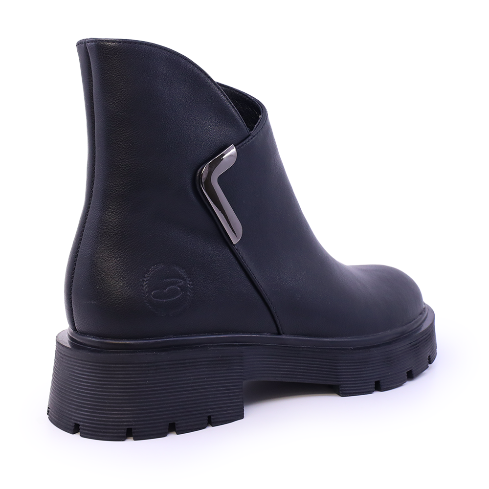 Ghete femei Benvenuti negre din piele naturală cu accesoriu deco 3742dg148n