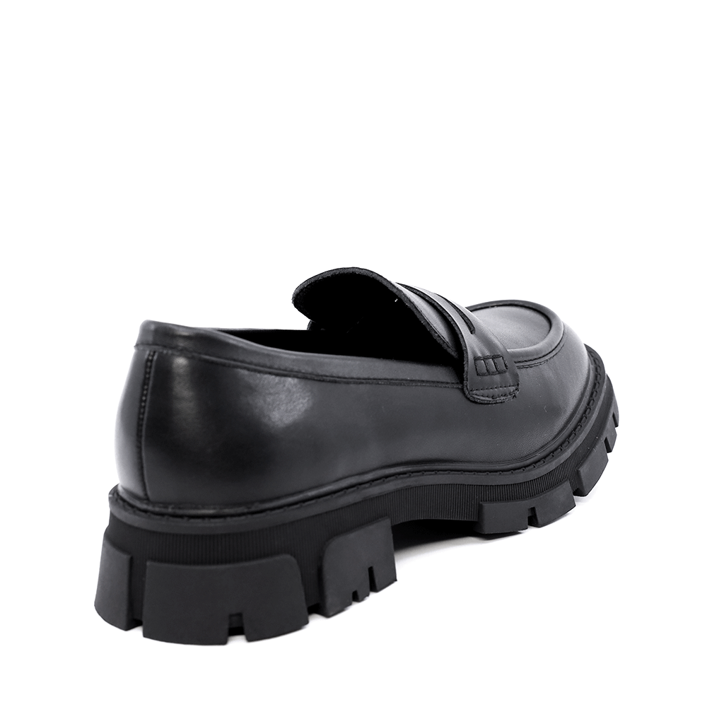 Loafers femei Benvenuti negri din piele 2542DM4312N