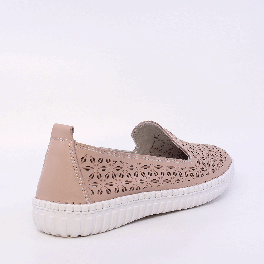 Pantofi cu perforații femei Benvenuti taupe din piele  1311DPF8100TA