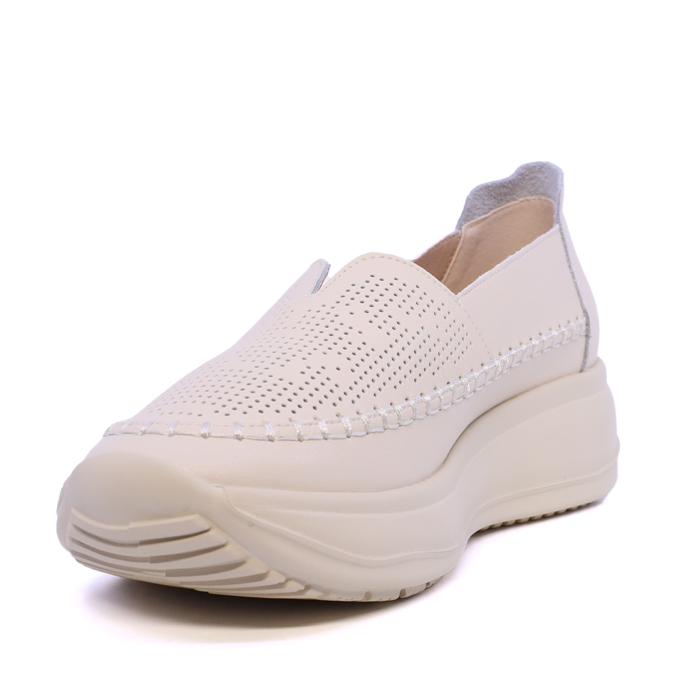 Pantofi tip slip on femei Benvenuti bej din piele 3749DPF011BE