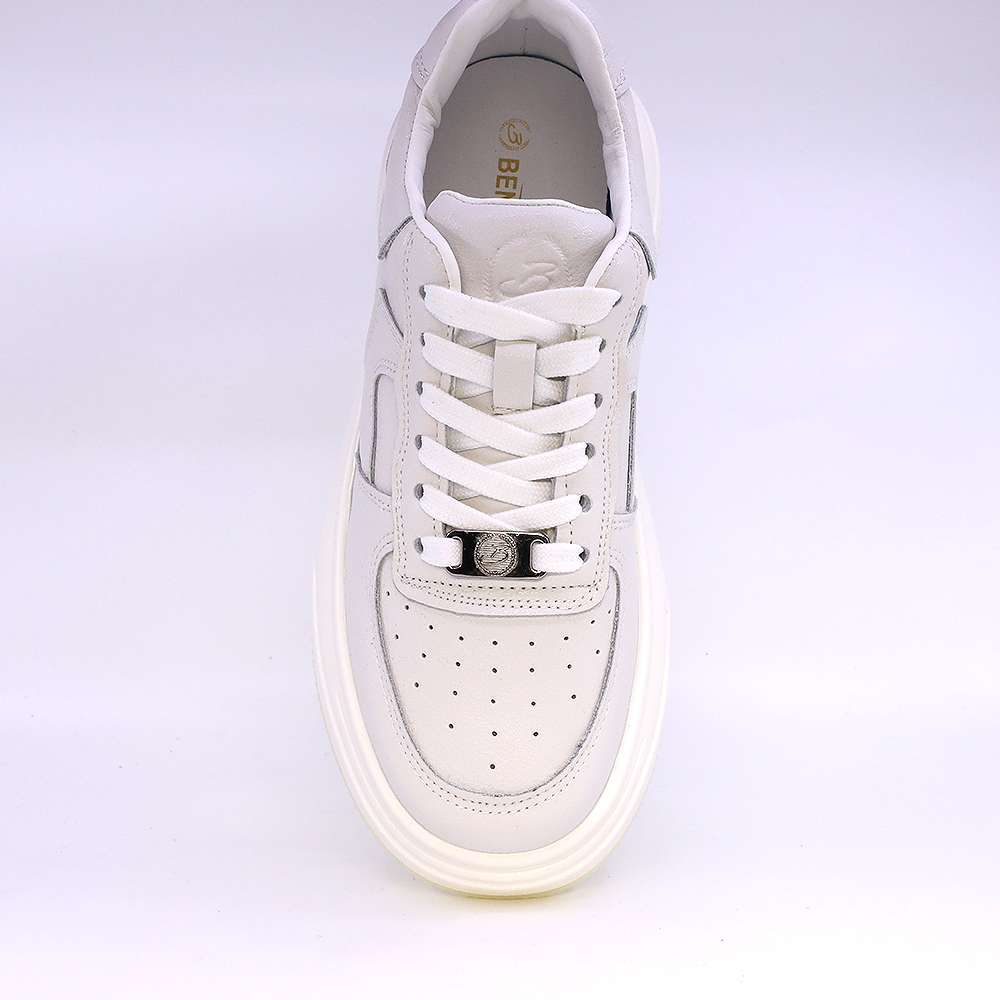 Sneakers femei Benvenuti albi din piele 3747DP320A