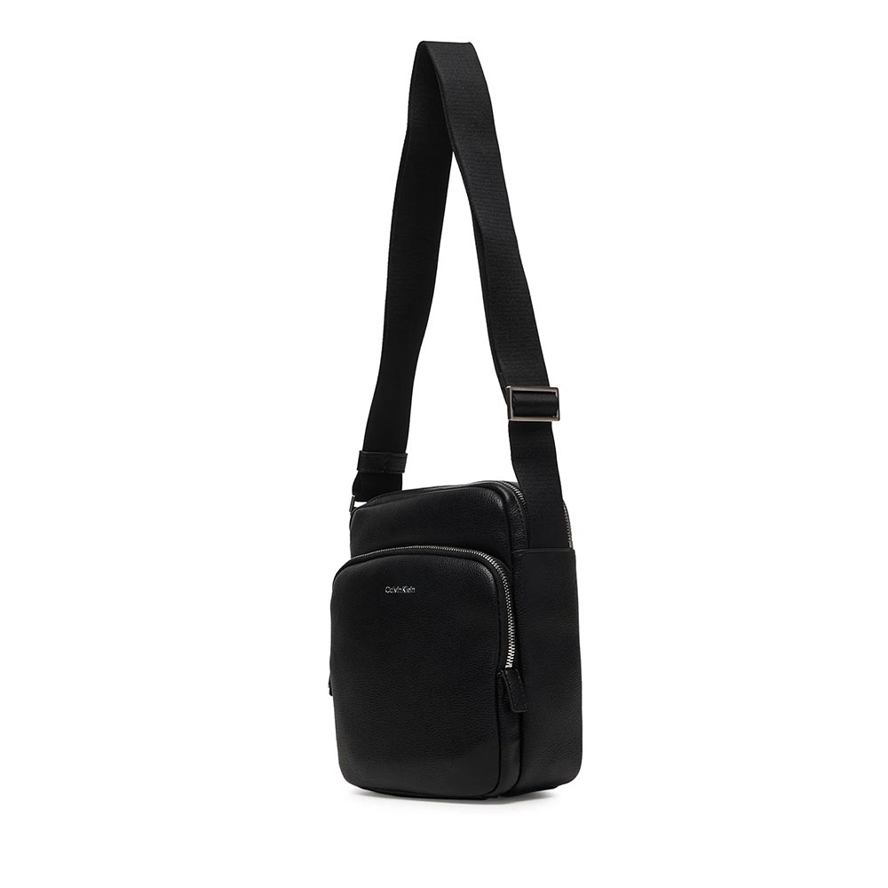 Geantă crossbody bărbați Calvin Klein neagră cu logo 3101BGEA3317N - imagine 2