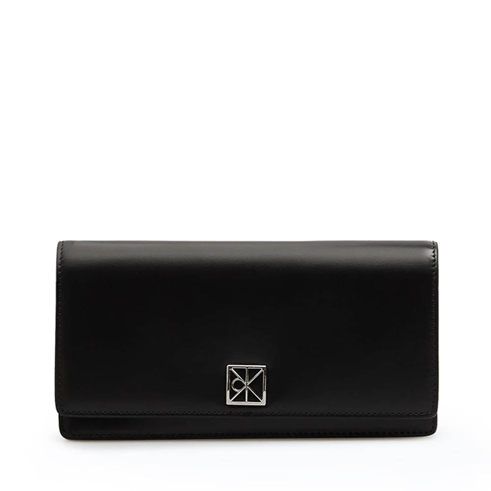 Portmoneu femei  Calvin Klein negru din piele cu RFID 3101DPU1129N