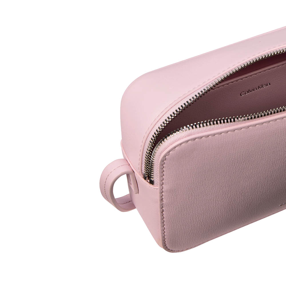 Poșetă crossbody femei Calvin Klein roz cu logo 3101POSS3276RO