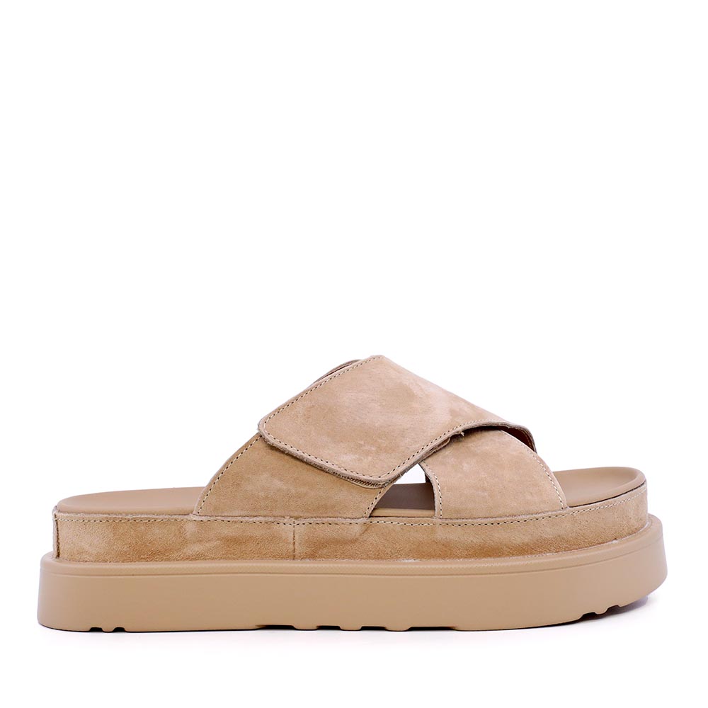 Saboți cu baretă reglabilă femei Enzo Bertini bej din piele întoarsă 1391DST2920VBE