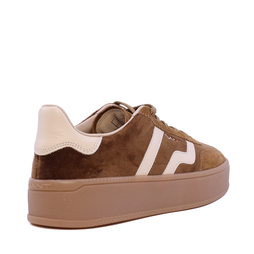 Sneakers femei Gant linia Cuzmani maro  din piele întoarsă 1742DP538354VCO