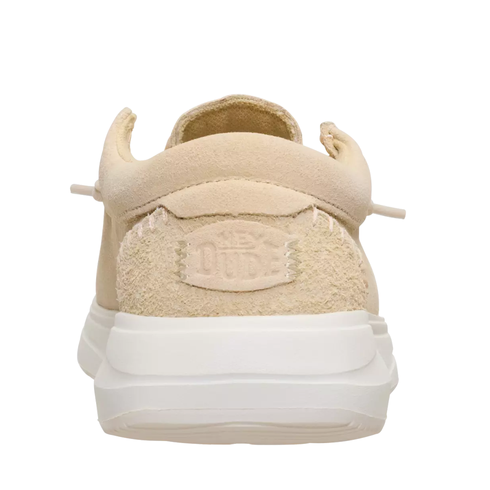 Mocasini ușori femei Hey Dude Wendy Comf Suede bej din piele întoarsă 3091DPF45213VBE