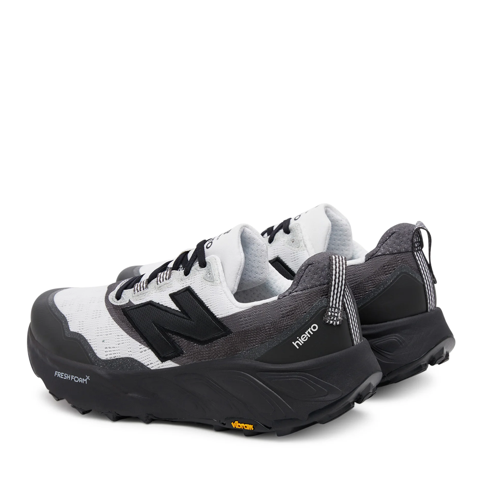 New Balance Hierro men's sports shoes white with black 2879BPSTHIERK9AN