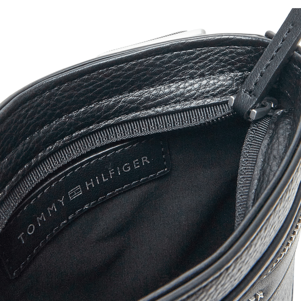 Tommy Hilfiger men's black crossbody bag 3429BGEA3205N