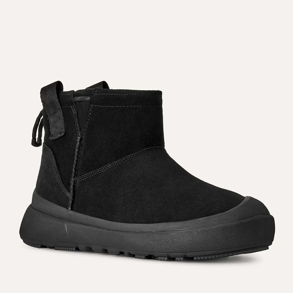 Ghete waterproof bărbați UGG Classic Mini Outpost negre din piele 2392BG1179472VN