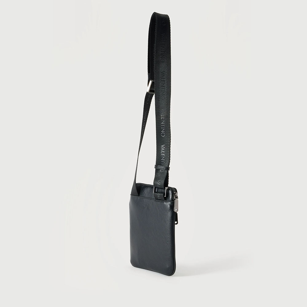 Geantă crossbody  bărbați Valentino Hyper neagră cu logo 1982BGEAVBSA8S05N — imaginea 2